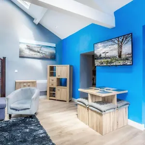 Darlington Luxury Penthouse Apartment